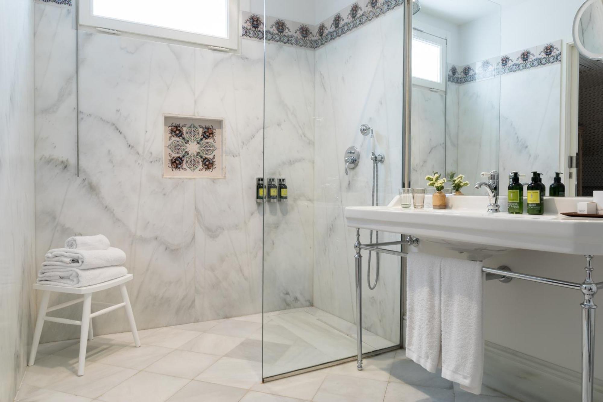 Hotel Tayko Sevilla Dış mekan fotoğraf